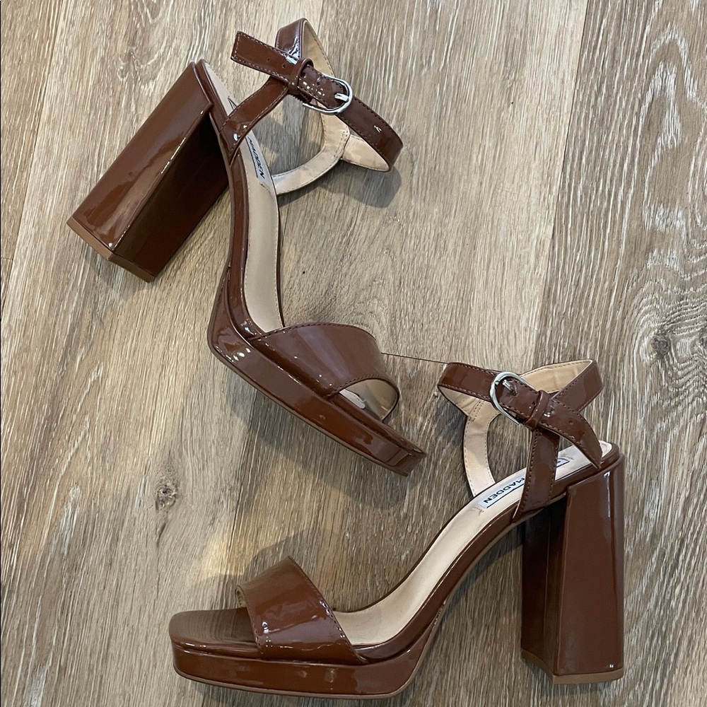 Steve Madden Persepolis Patent Block Heel Sandals